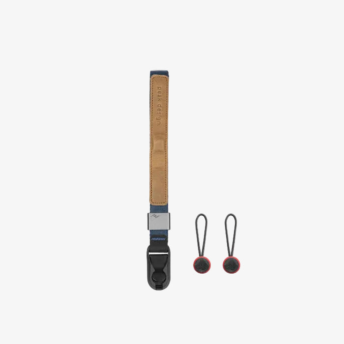 peak design cuff midnight with two anchors