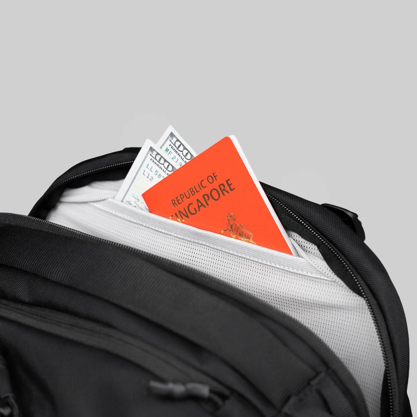 rework outbound travel pack 3l black inner sleeve