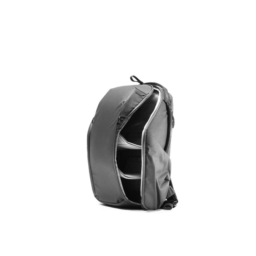 backpack zip 20L black 5