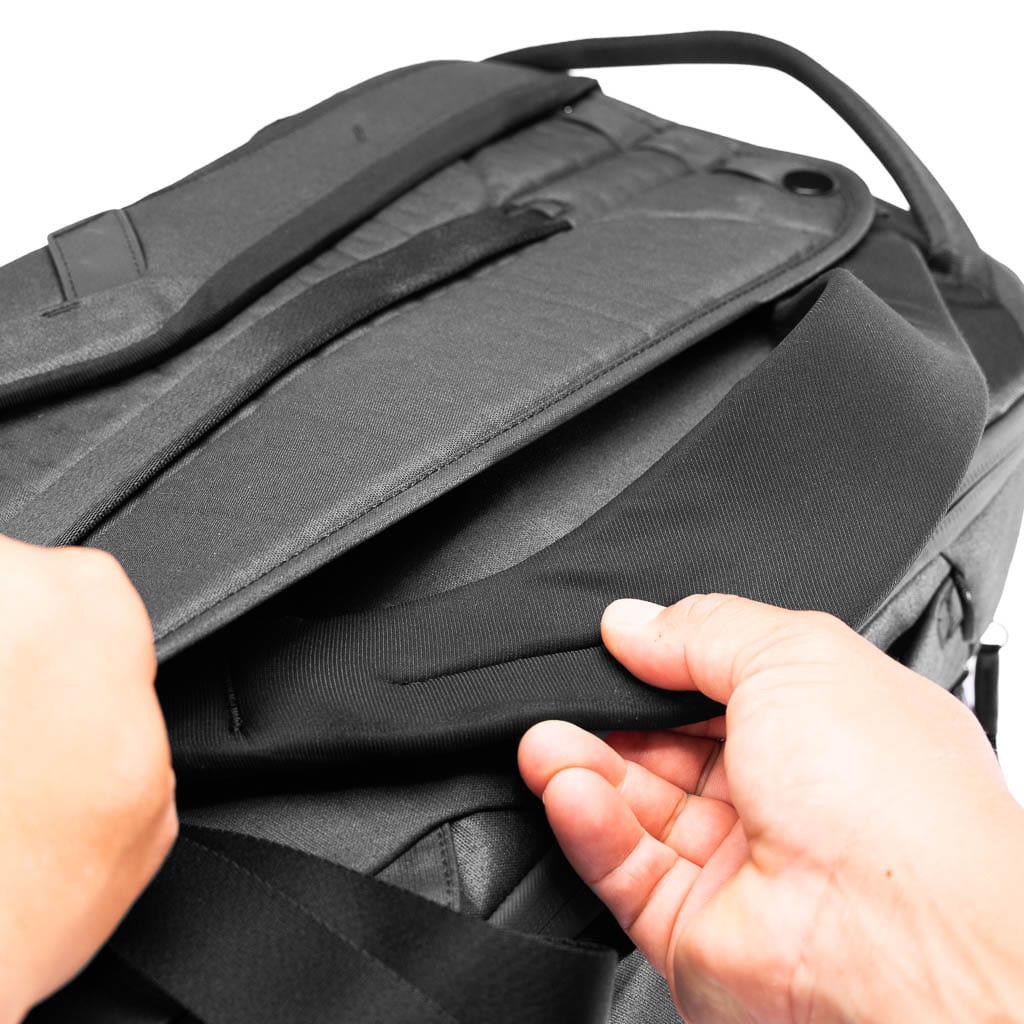 travel backpack 30L black 4