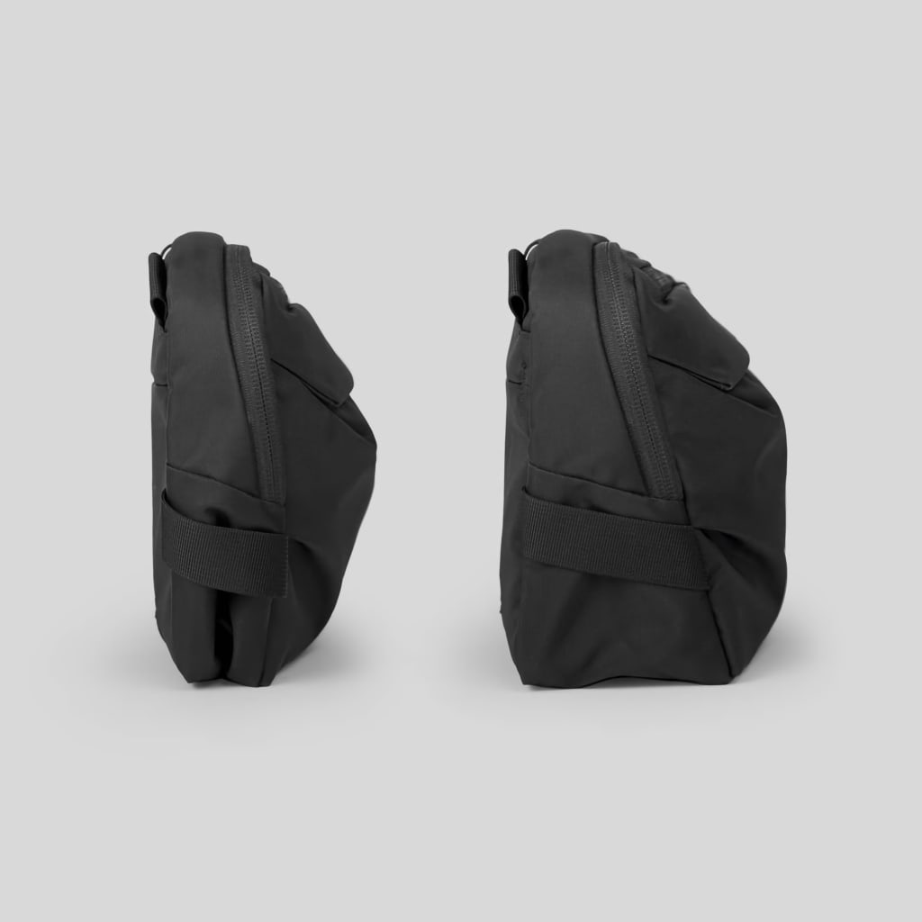 RW TS Expands and packs flat