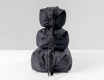 Gear Cube Black 25