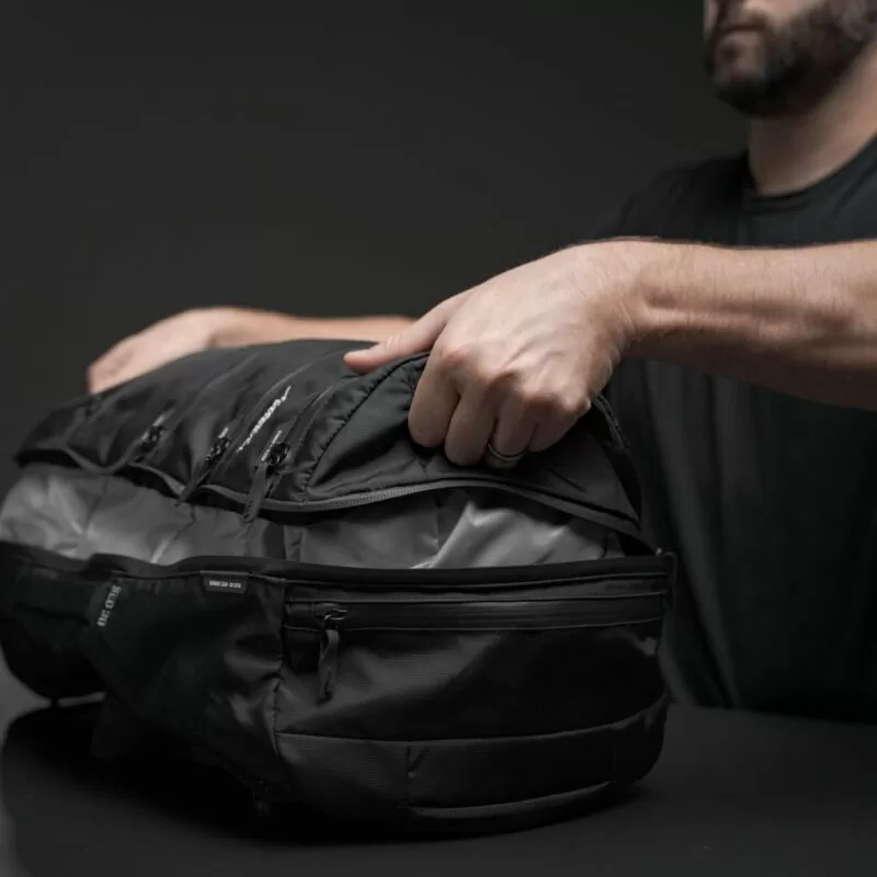 backpack-seg30-15 SEG30 Segmented Backpack