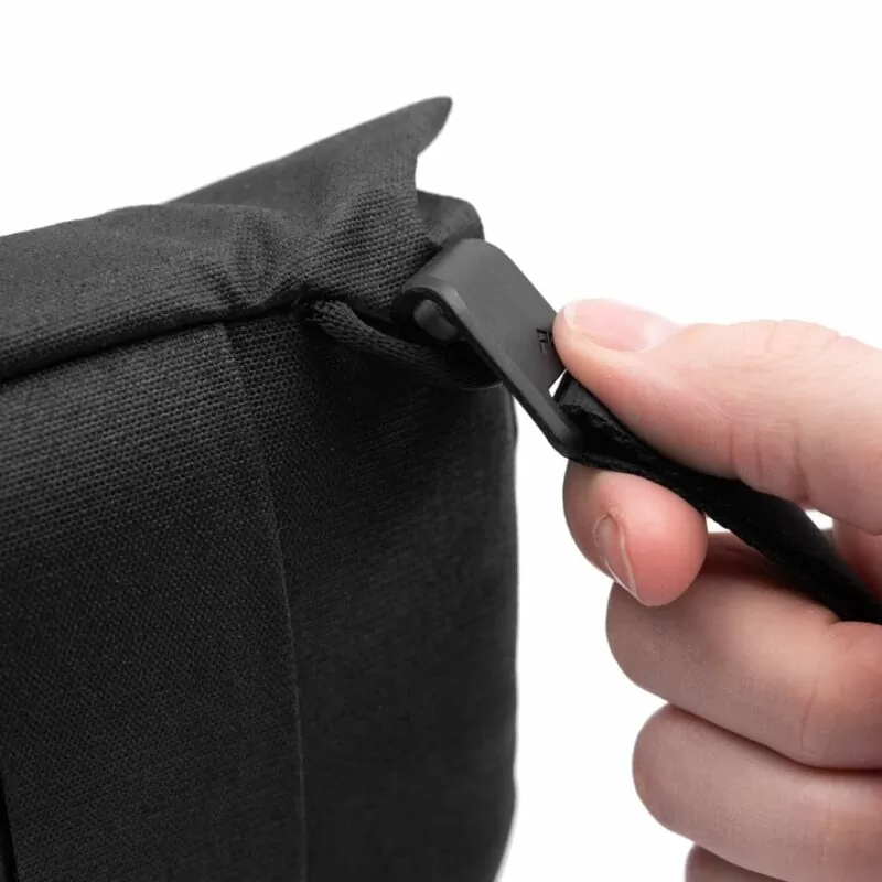 field-pouch-v2-black-13 Field Pouch V2