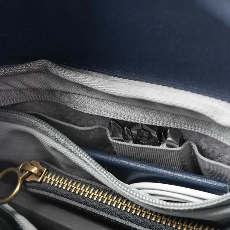 field-pouch-v2-midnight-15 Field Pouch V2