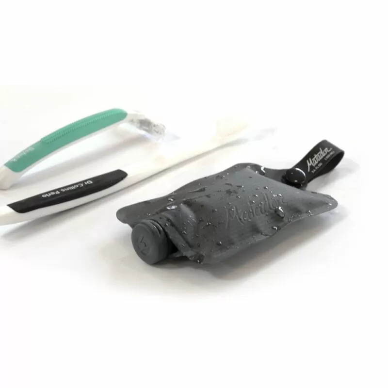 flatpak-toiletry-bottle-2 FlatPak™ Toiletry Bottle