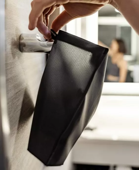 flatpak toiletry zippered ls 1